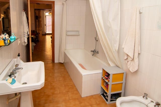 4 bedroom Townhouse for sale in Benialfaqui, Planes - € 97,000 (Ref: 9898746)