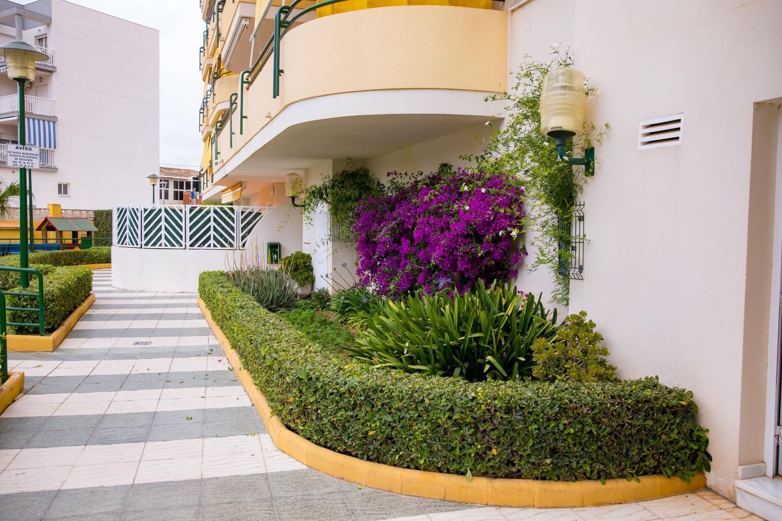 3 soveværelse Lejlighed til salg i Gandia med swimmingpool garage - € 300.000 (Ref: 9904015)