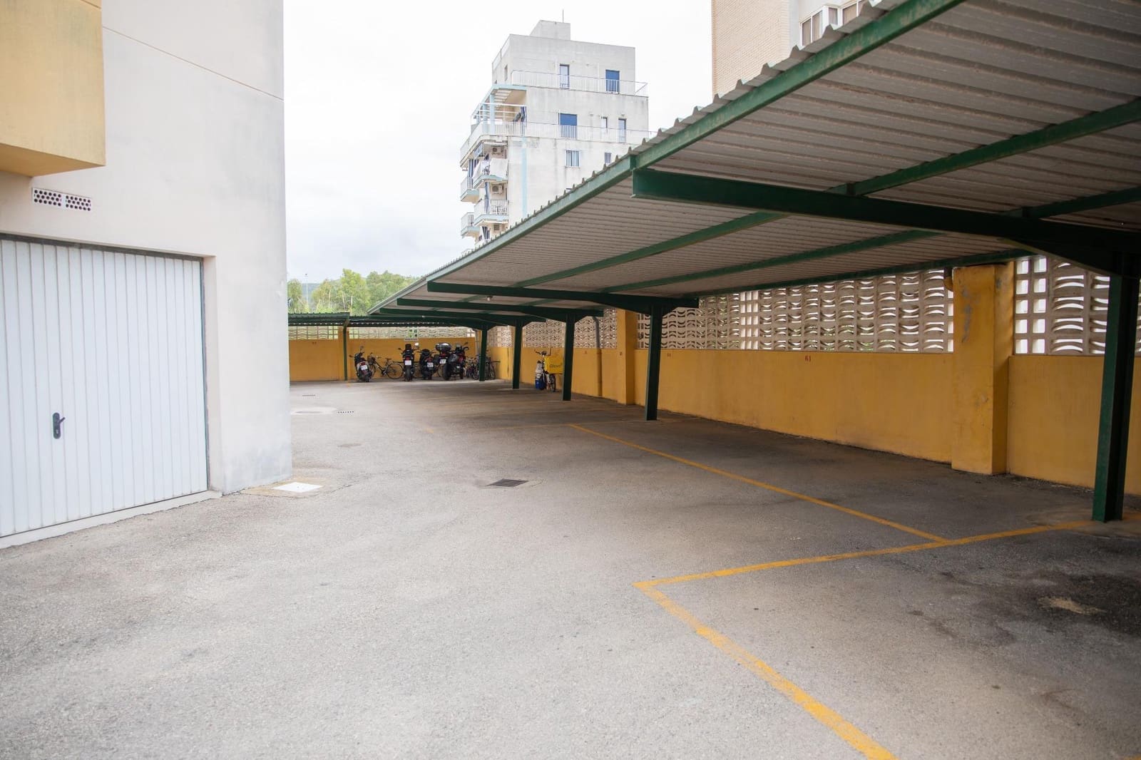 3 soverom Leilighet til salgs i Gandia med svømmebasseng garasje - € 300 000 (Ref: 9904015)