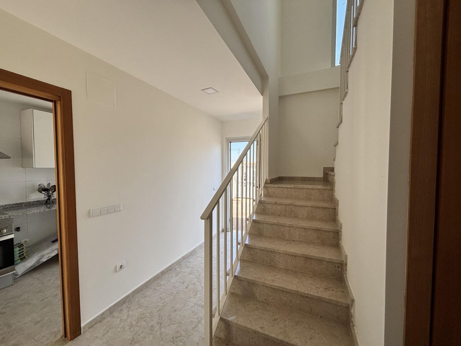 3 sypialnia Bungalow do wynajęcia w Cullera - 1 200 € (Ref: 9920495)