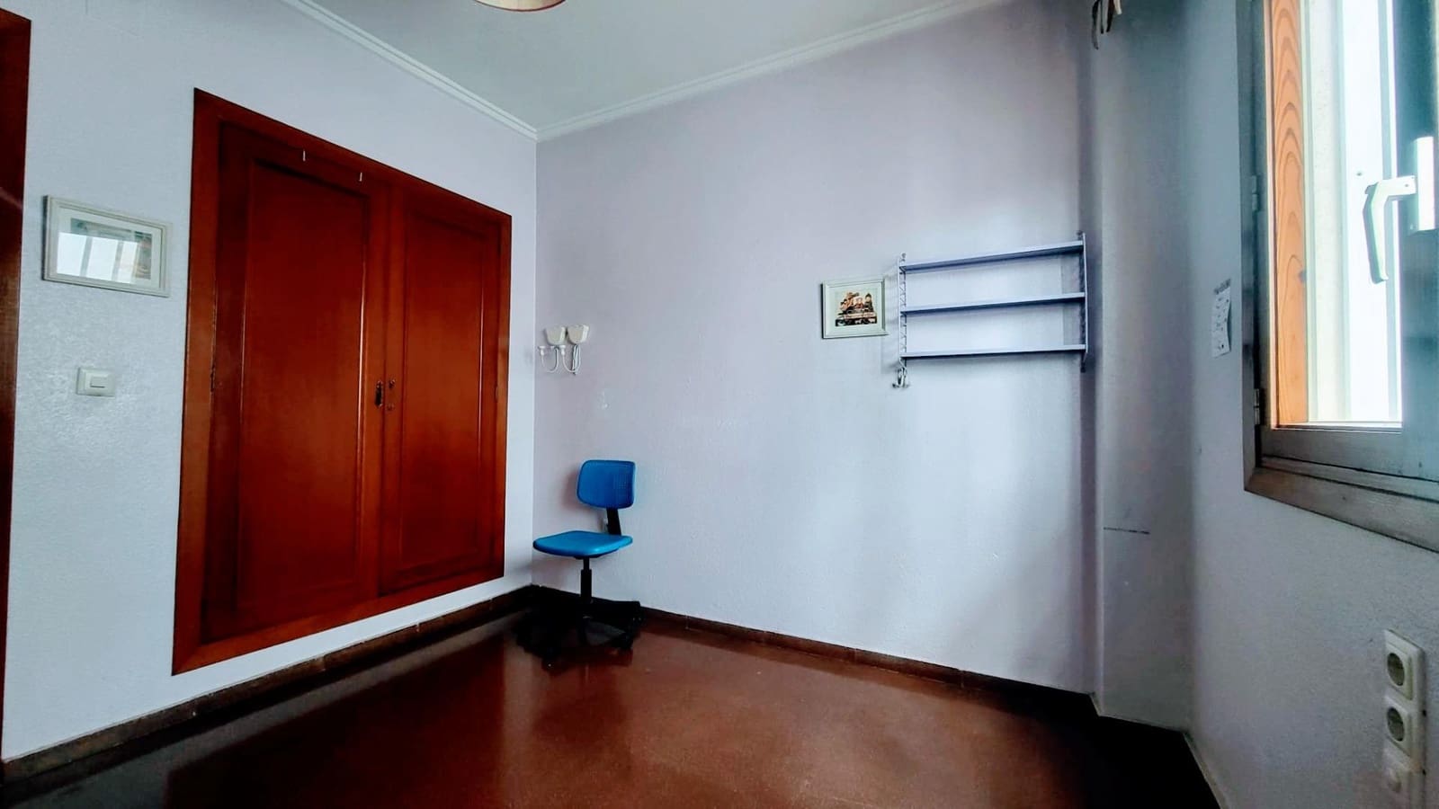 4 bedroom Flat for sale in Oliva - € 134,000 (Ref: 9929449)