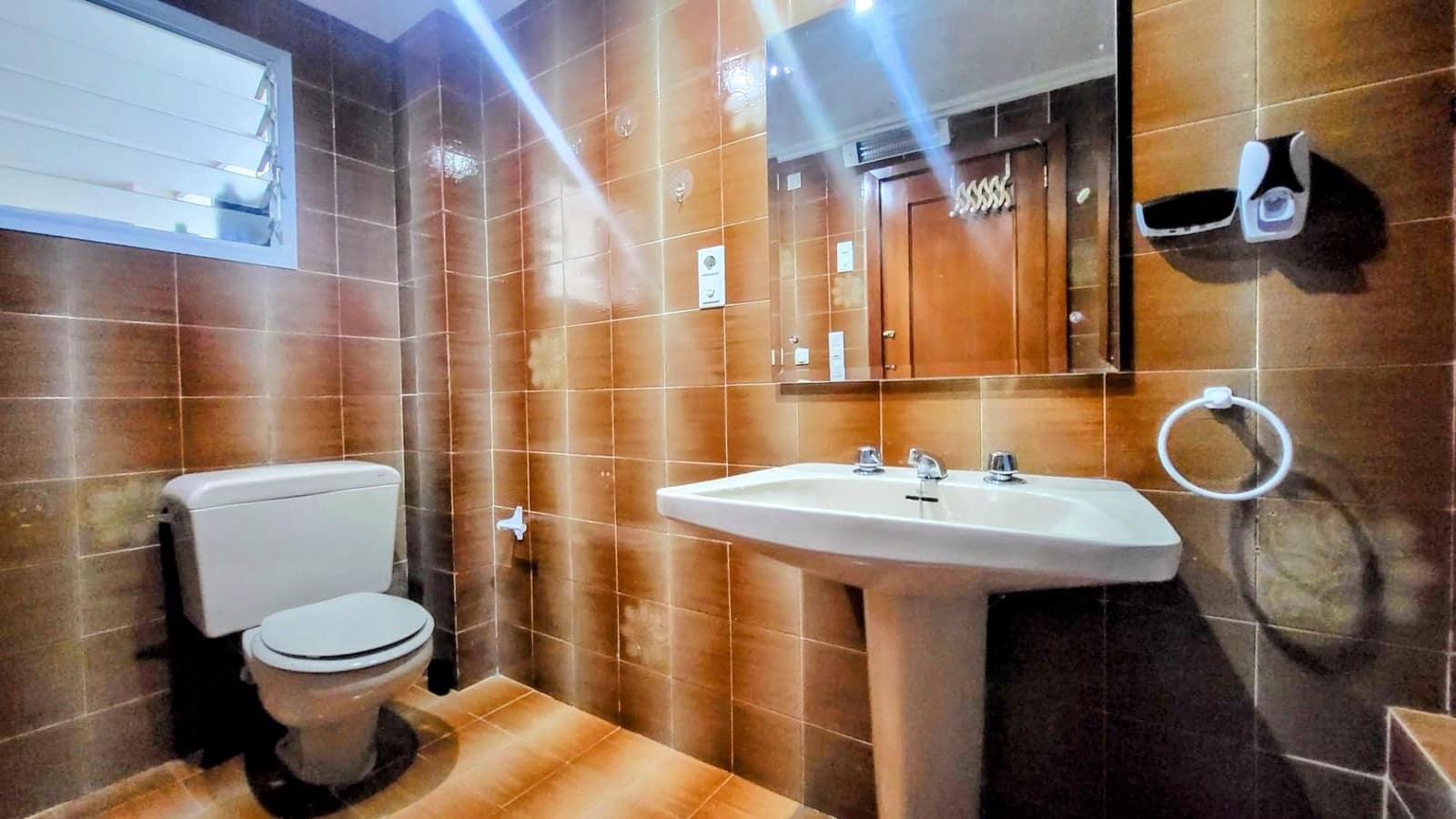 4 bedroom Flat for sale in Oliva - € 134,000 (Ref: 9929449)