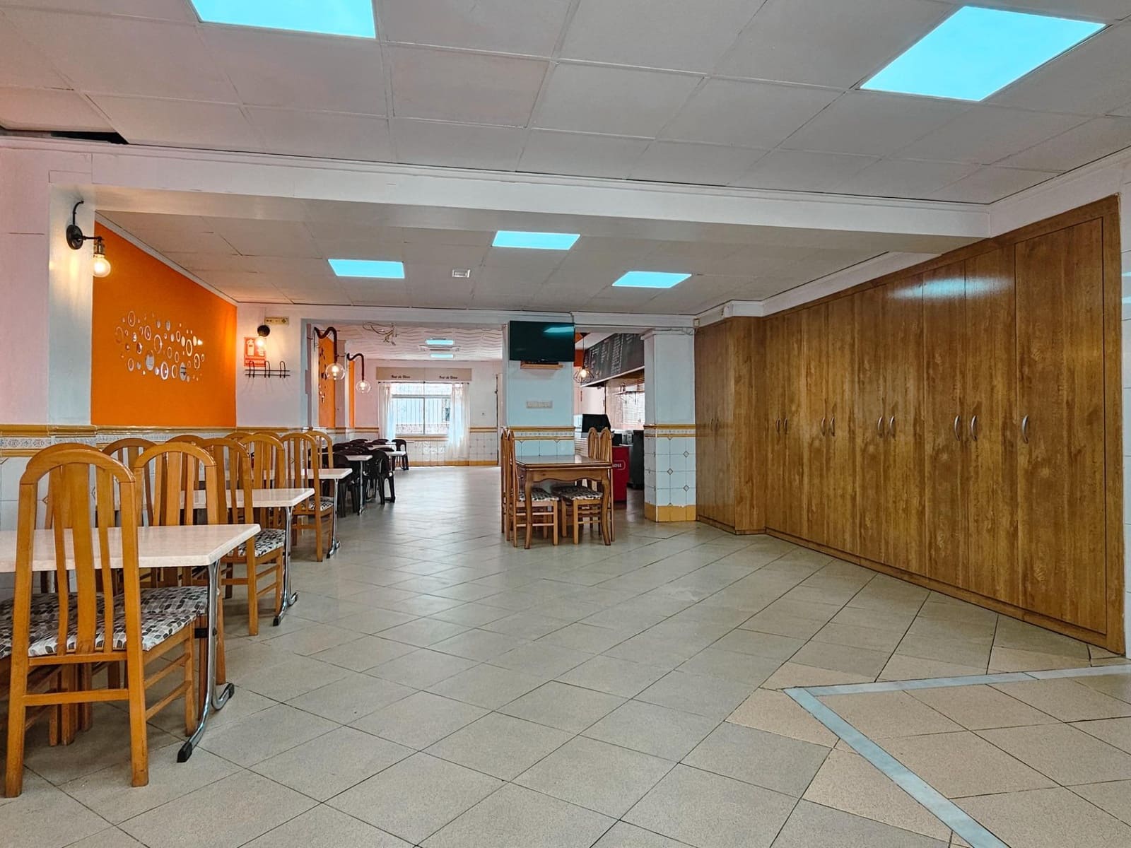 4 slaapkamer Commercieel te koop in Rotova - € 220.000 (Ref: 9929450)