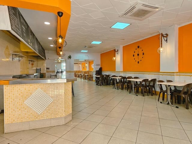 4 slaapkamer Commercieel te koop in Rótova - € 220.000 (Ref: 9929450)