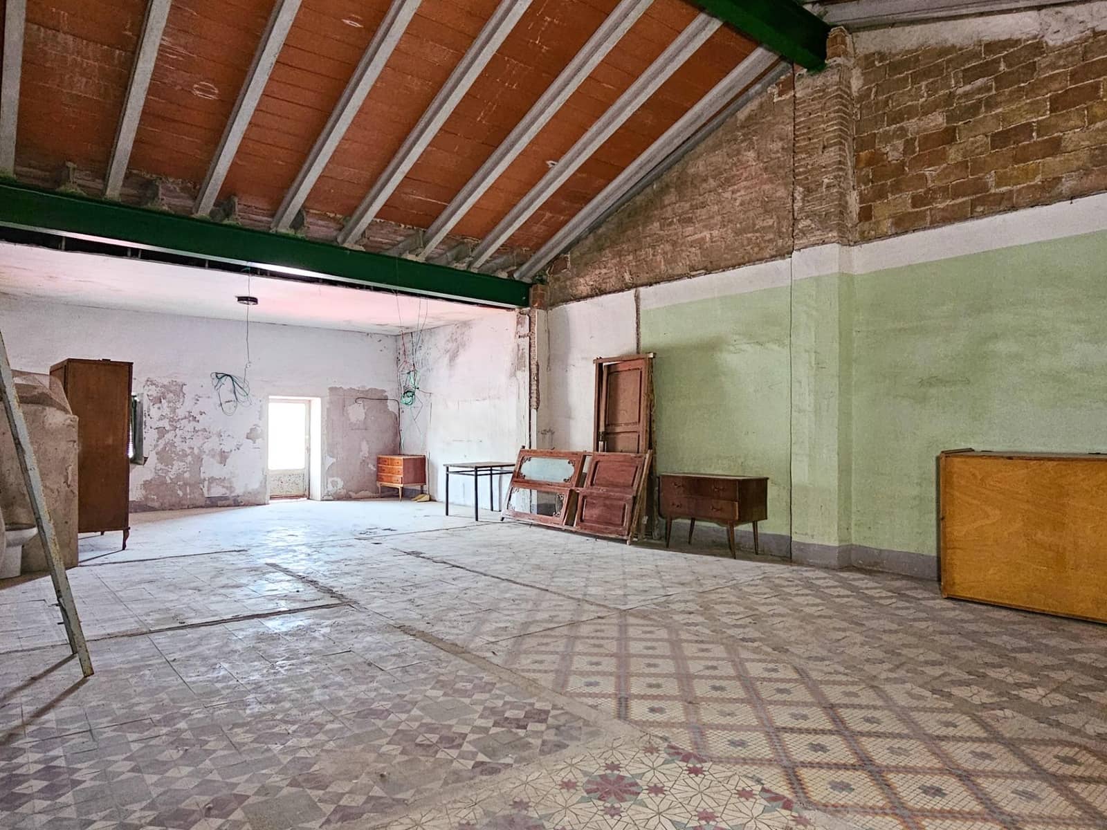 4 slaapkamer Commercieel te koop in Rotova - € 220.000 (Ref: 9929450)