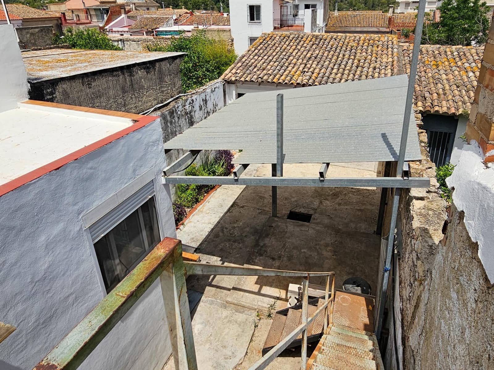 4 slaapkamer Bedrijf te koop in Rotova - € 220.000 (Ref: 9929459)