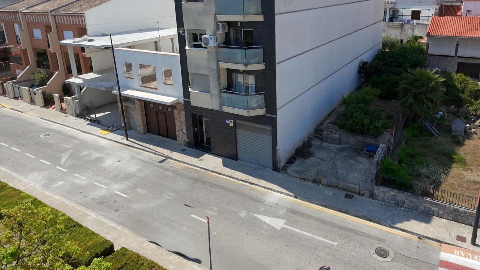 Commercieel te koop in Real de Gandia - € 93.000 (Ref: 9942562)
