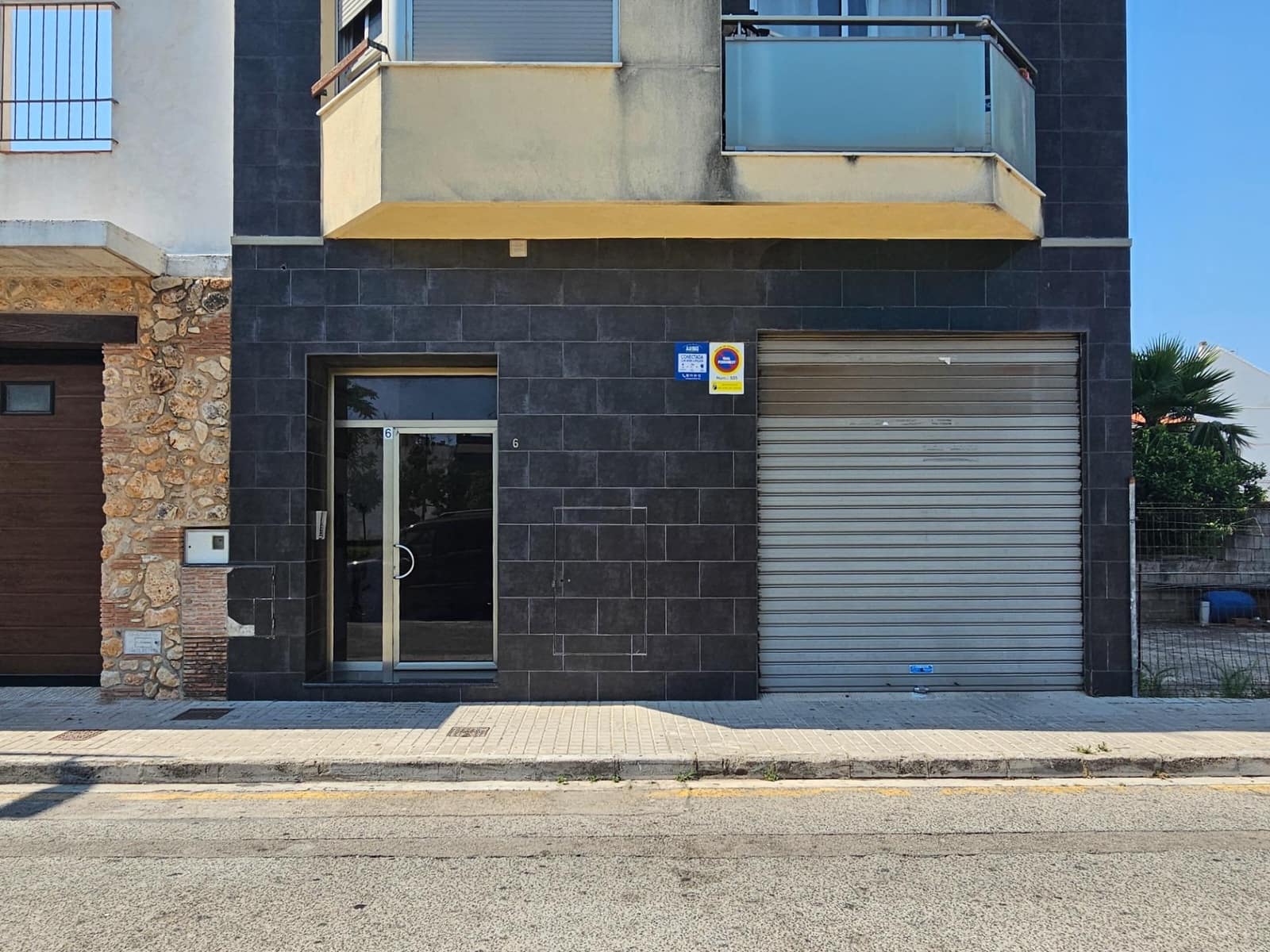 Commercieel te koop in Real de Gandia - € 93.000 (Ref: 9942562)