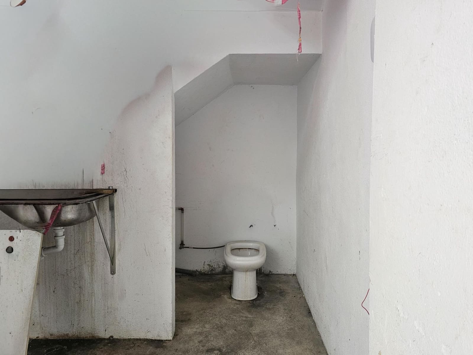 Commercieel te koop in Real de Gandia - € 93.000 (Ref: 9942562)