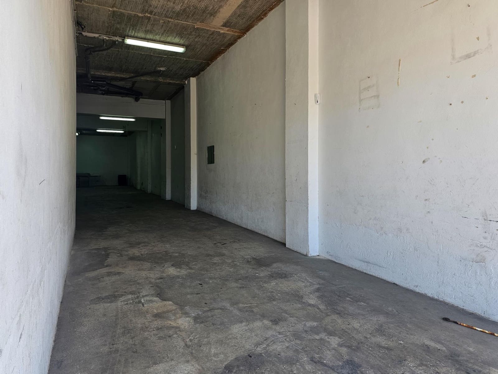 Commercieel te koop in Real de Gandia - € 93.000 (Ref: 9942562)