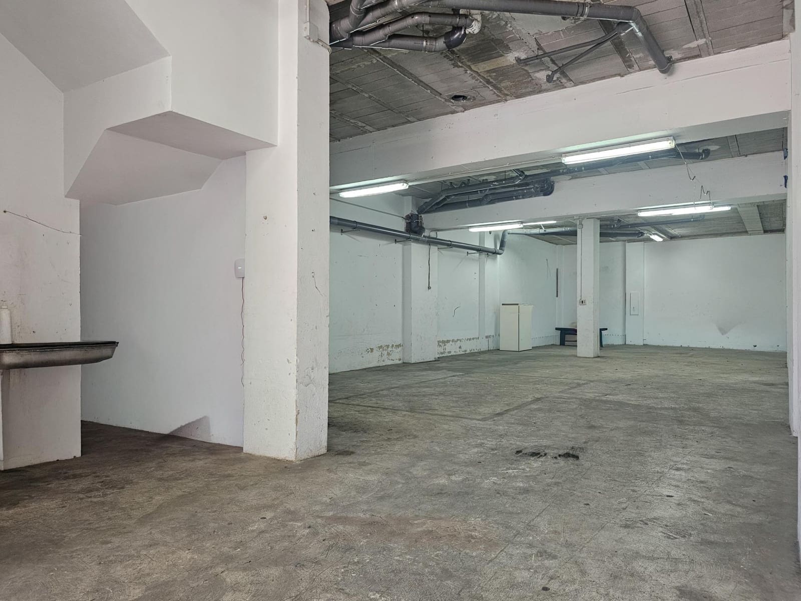 Commercieel te koop in Real de Gandia - € 93.000 (Ref: 9942562)