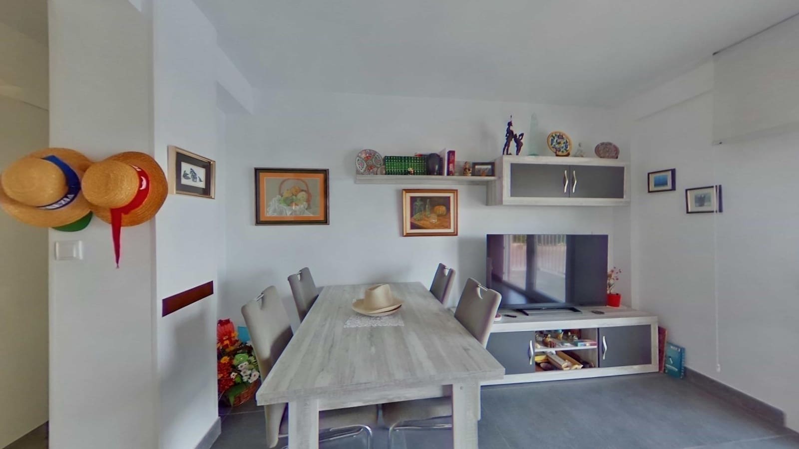 3 bedroom Apartment for sale in Bellreguard - € 265,000 (Ref: 9942563)