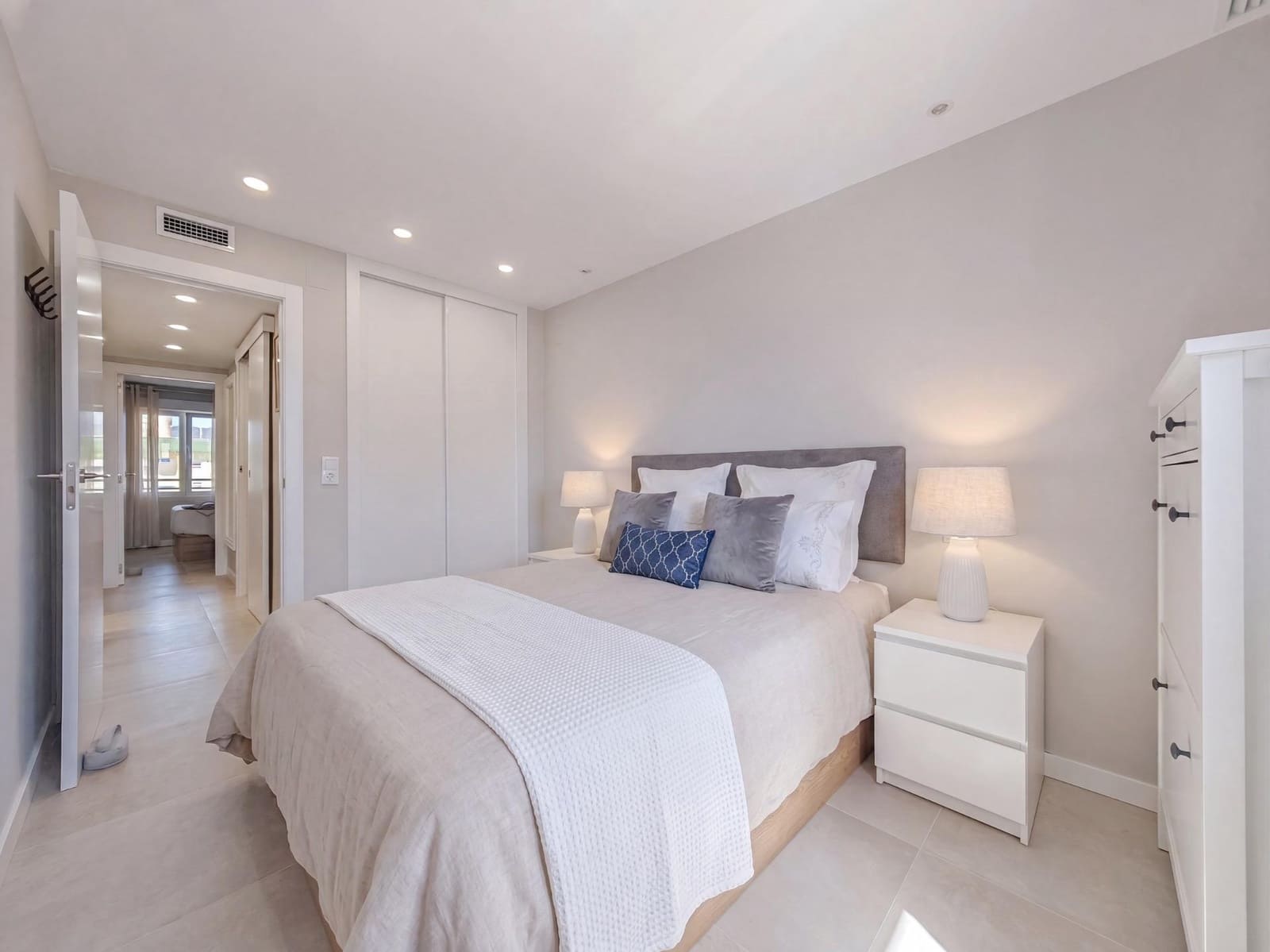 3 Zimmer Apartment zu verkaufen in Gandia mit Pool Garage - 369.000 € (Ref: 9949838)