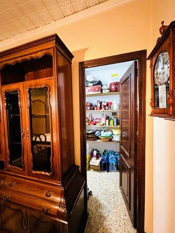 4 sovrum Lägenhet till salu i Llosa de Ranes - 93 000 € (Ref: 9970655)
