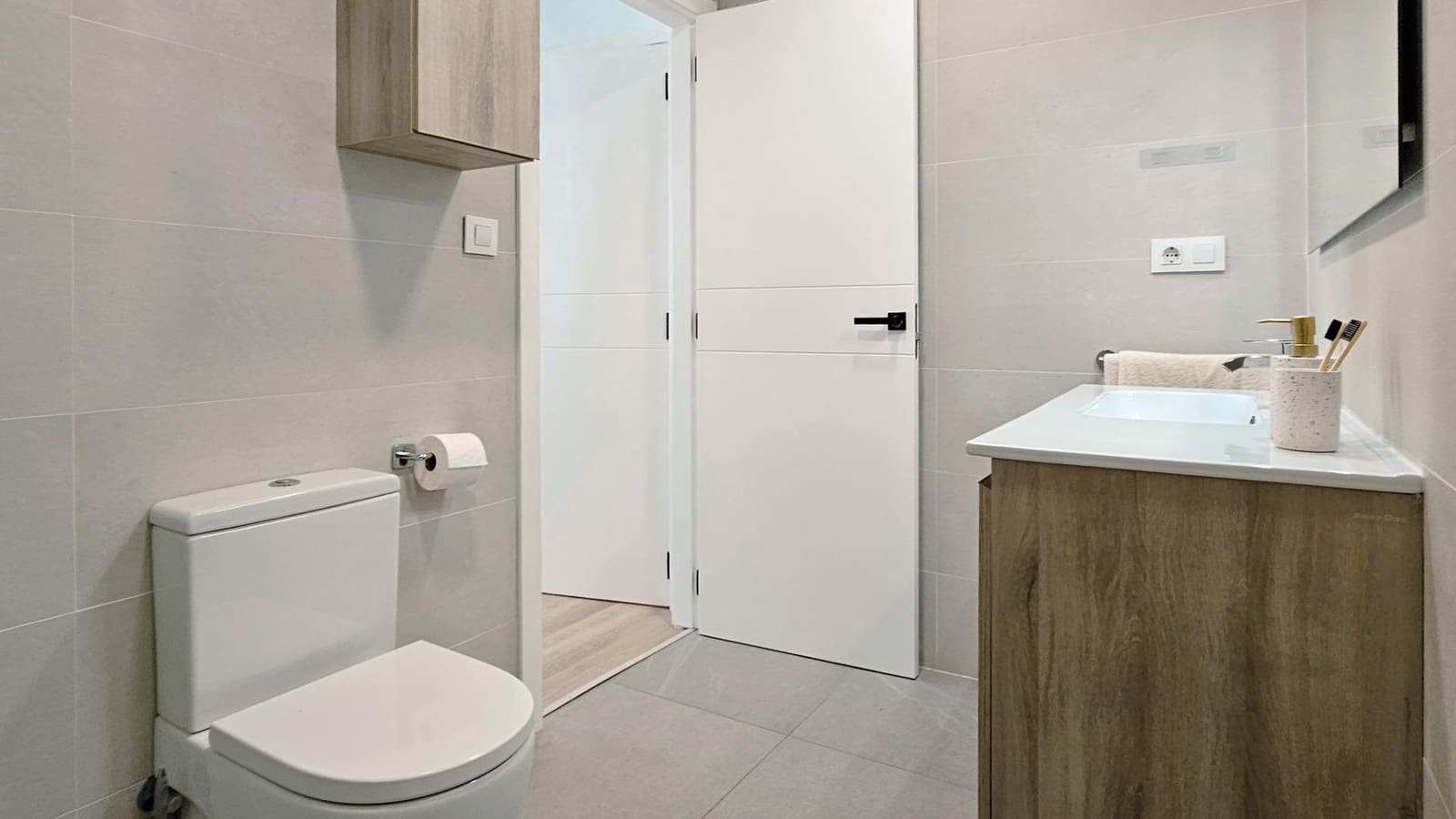 3 bedroom Flat for sale in Daimus - € 230,000 (Ref: 9994302)