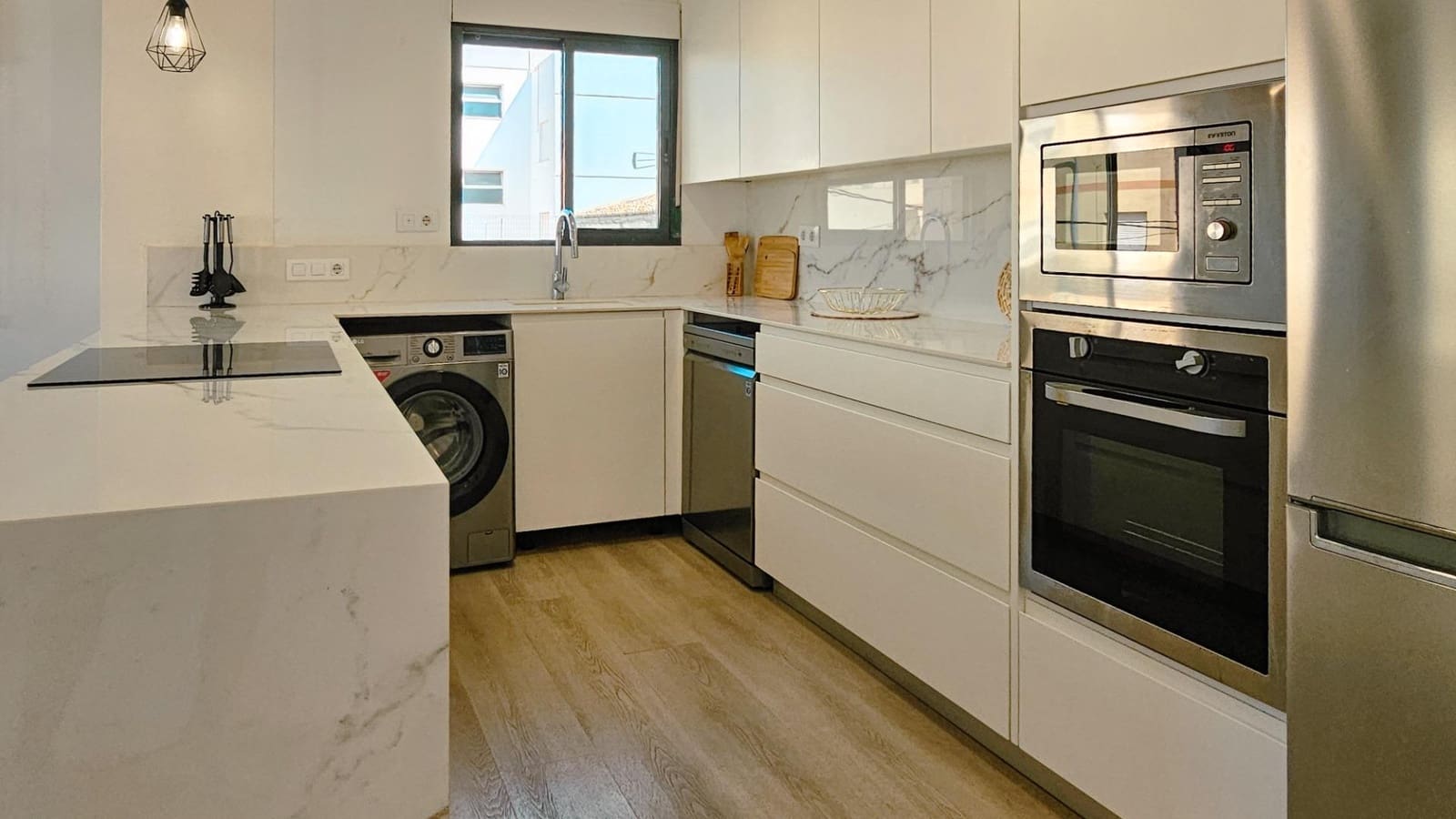 3 bedroom Flat for sale in Daimus - € 230,000 (Ref: 9994302)