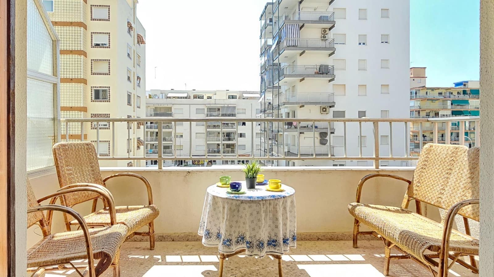 2 makuuhuone Huoneisto myytävänä paikassa Gandia mukana uima-altaan - 194 900 € (Ref: 9997171)