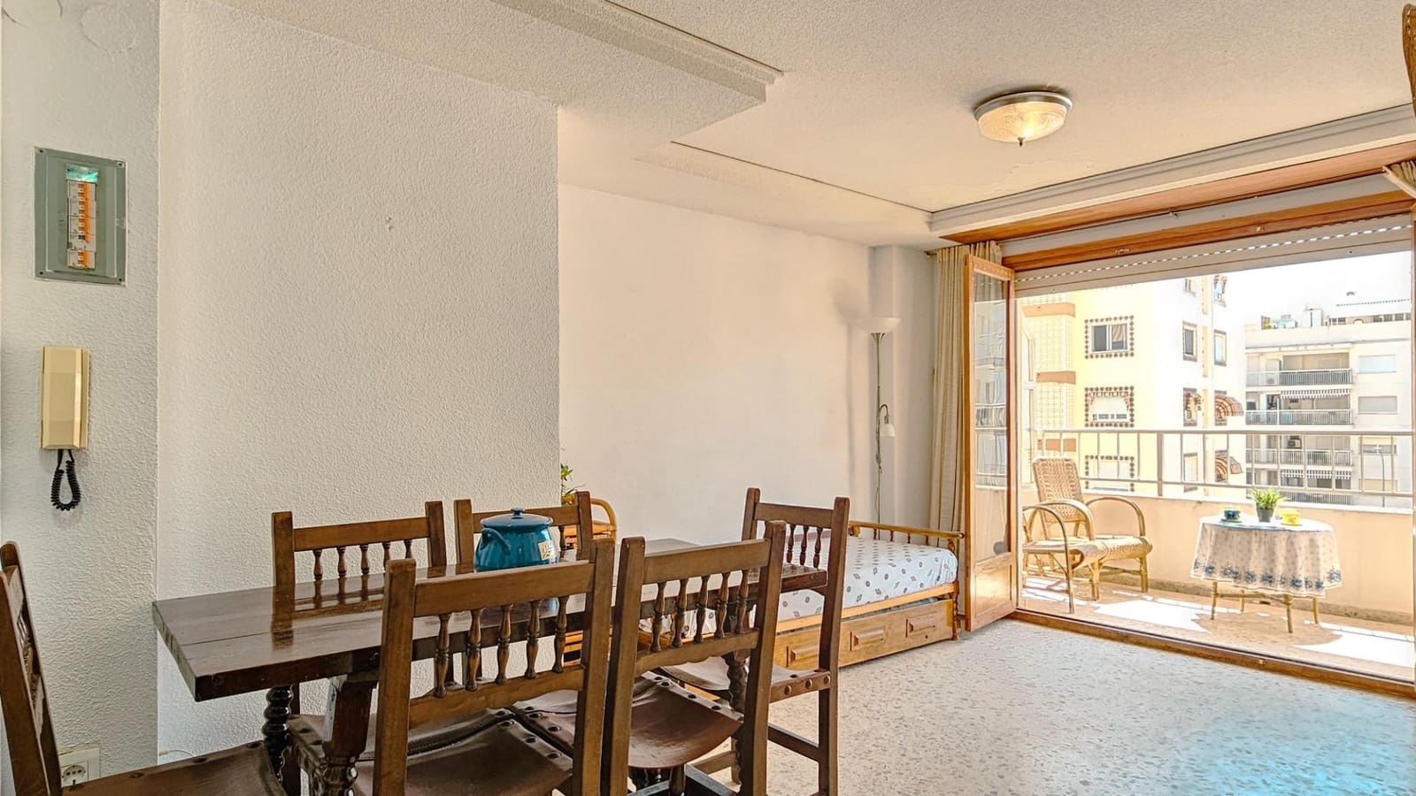 2 makuuhuone Huoneisto myytävänä paikassa Gandia mukana uima-altaan - 194 900 € (Ref: 9997171)