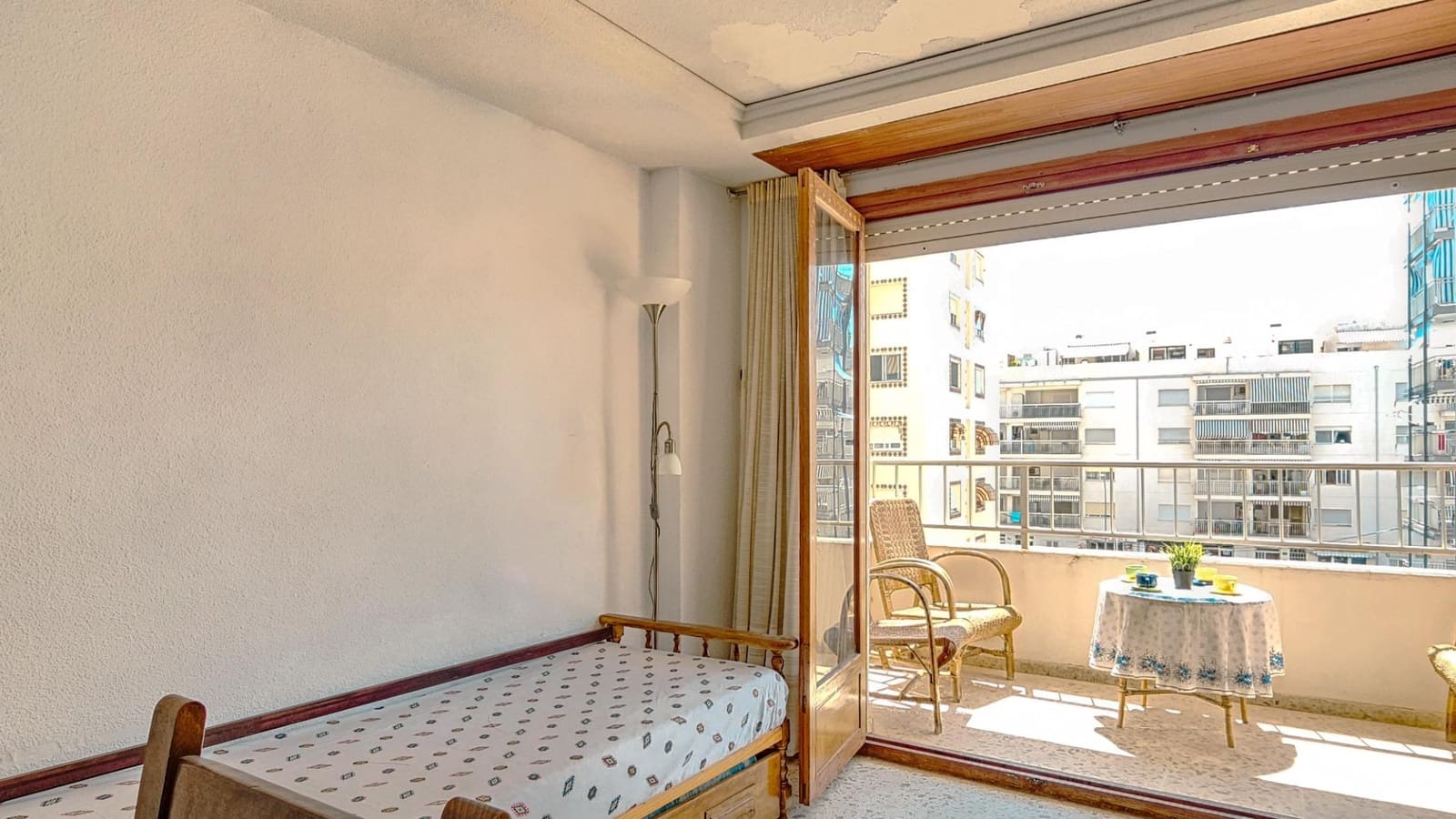 2 makuuhuone Huoneisto myytävänä paikassa Gandia mukana uima-altaan - 194 900 € (Ref: 9997171)