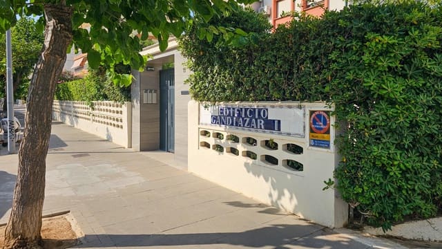 2 chambre Appartement à vendre à Gandia avec piscine - 194 900 € (Ref: 9997171)