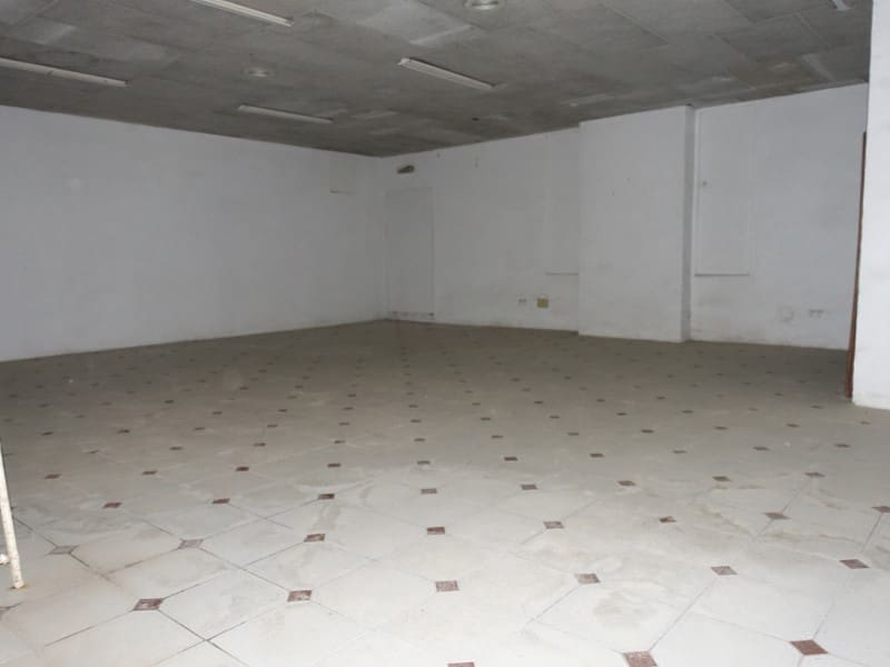 Kommersiell til salgs i Cartagena - € 373 000 (Ref: 7659946)