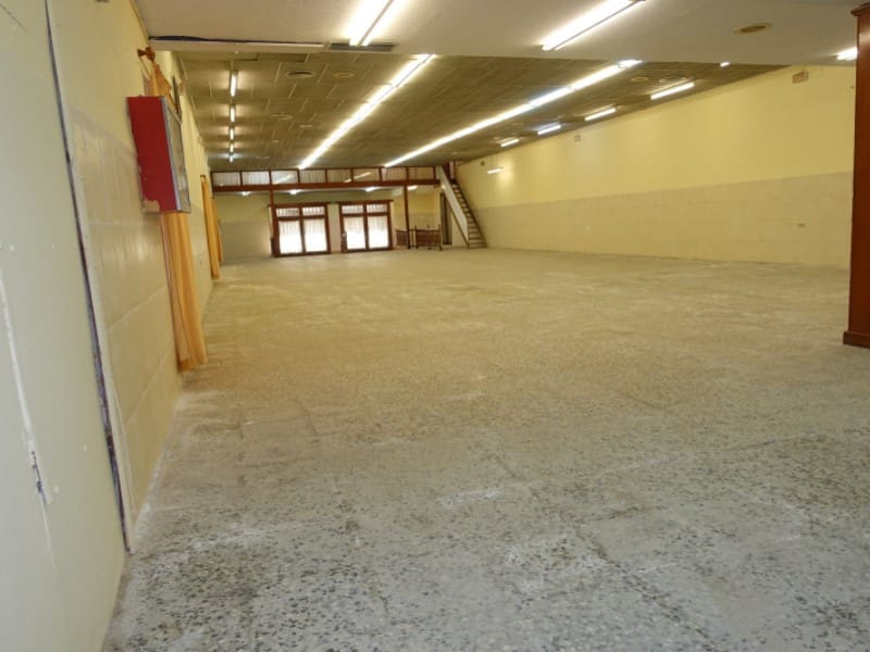 Kommersiell til salgs i Cartagena - € 373 000 (Ref: 7659946)