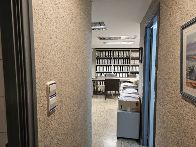 Ufficio in vendita in Cartagena Ciudad, Cartagena - 147.000 € (Rif: 7997062)