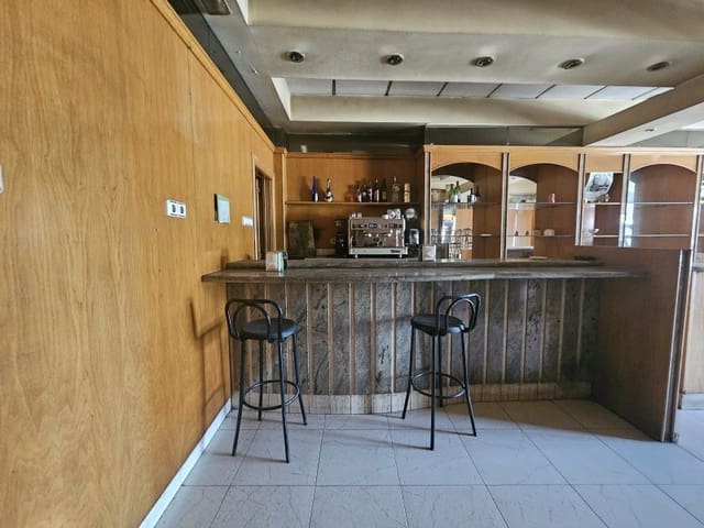 Kommersiell til salgs i El Plan, Cartagena - € 210 000 (Ref: 9032735)