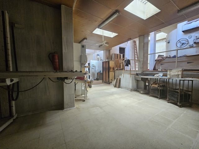 Kommersiell til salgs i El Plan, Cartagena - € 210 000 (Ref: 9032735)