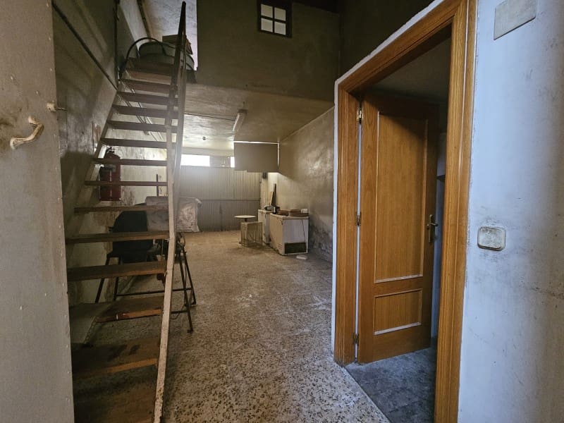 Erhverv til salg i Cartagena - € 210.000 (Ref: 9032735)