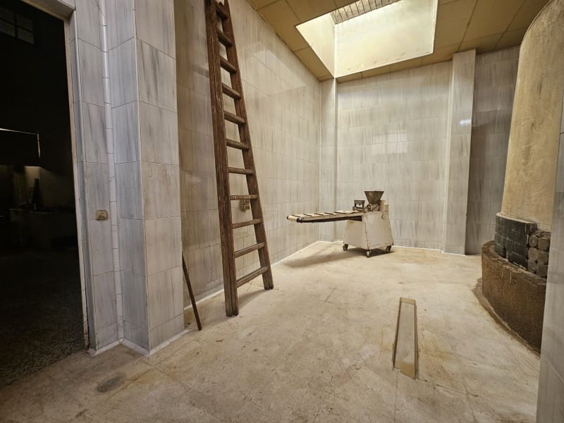 Erhverv til salg i Cartagena - € 210.000 (Ref: 9032735)