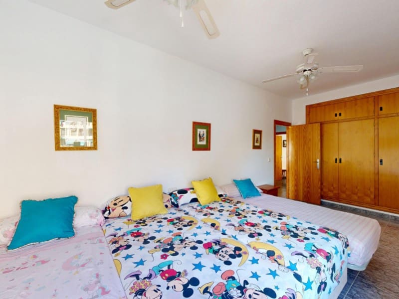 6 bedroom Villa for sale in La Manga del Mar Menor - € 995,000 (Ref: 9109063)