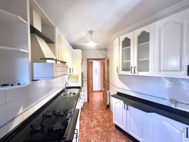 3 slaapkamer Flat te koop in La Unión - € 95.000 (Ref: 9206890)