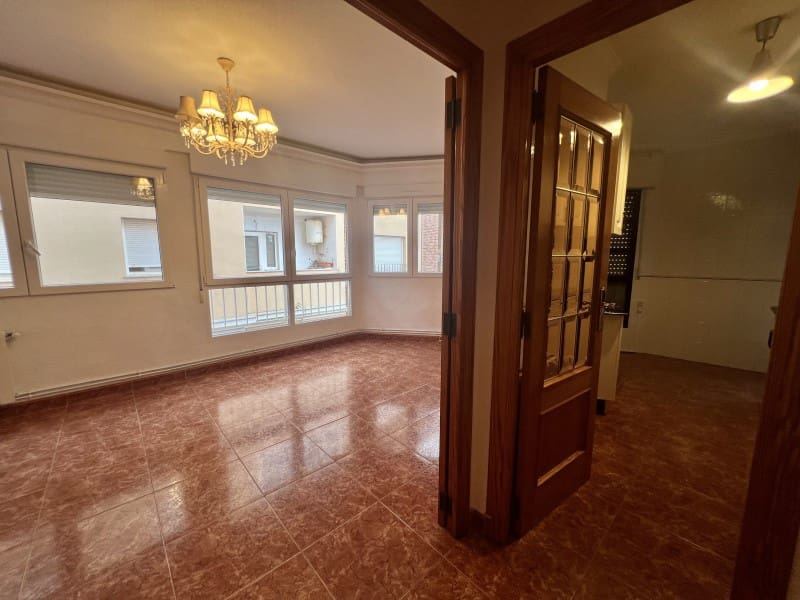 3 slaapkamer Flat te koop in La Union - € 95.000 (Ref: 9206890)