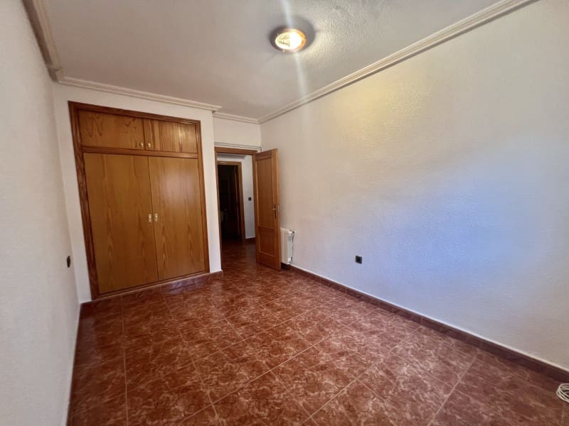 3 slaapkamer Flat te koop in La Union - € 95.000 (Ref: 9206890)