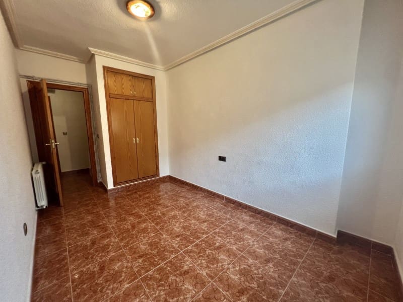 3 slaapkamer Flat te koop in La Union - € 95.000 (Ref: 9206890)