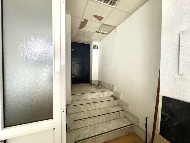 Commercial for rent in Cartagena - € 650 (Ref: 9326726)