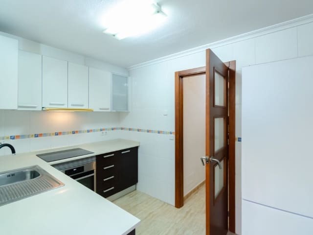 2 makuuhuone Huoneisto myytävänä paikassa La Unión - 147 000 € (Ref: 9383325)