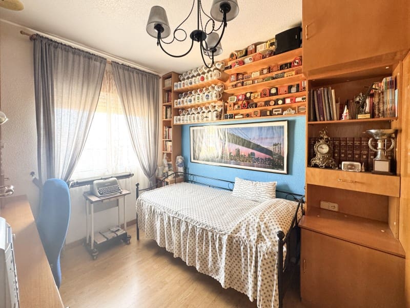 4 camera da letto Appartamento in vendita in Canteras con garage - 240.000 € (Rif: 9403756)