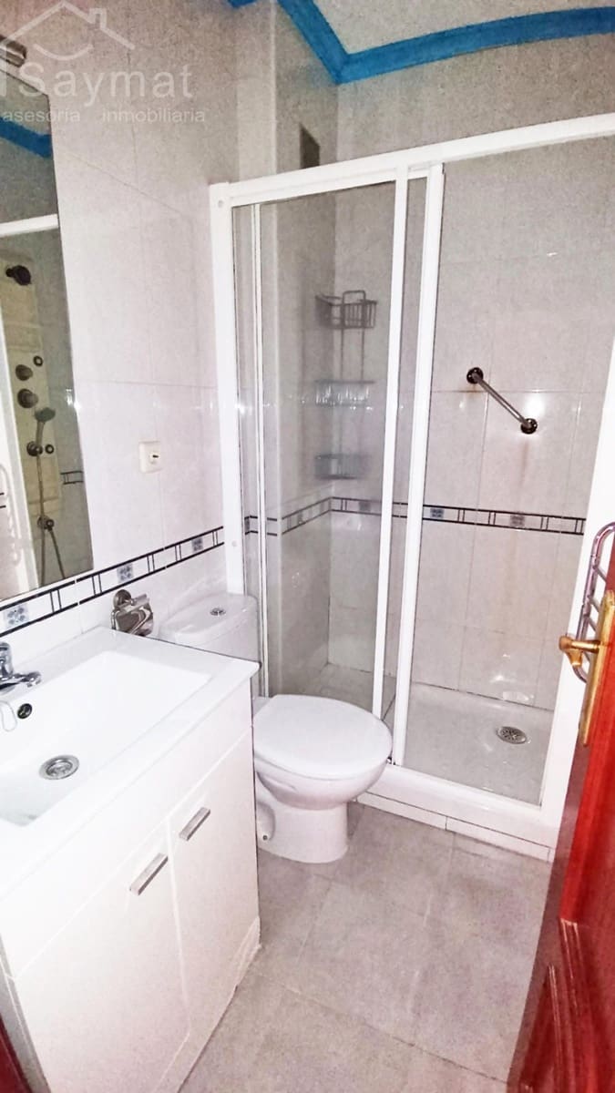 3 sovrum Lägenhet till salu i Santona - 130 000 € (Ref: 10006819)