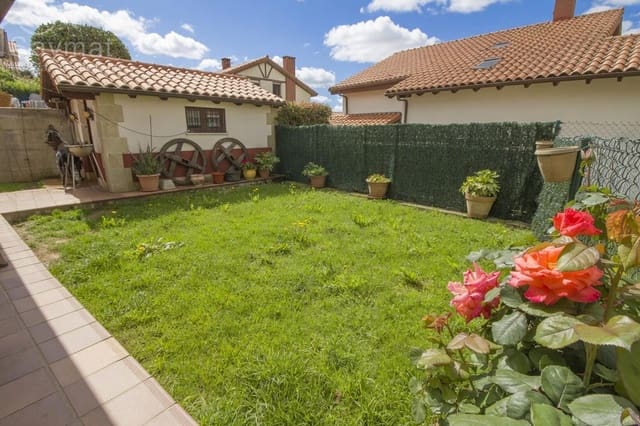 4 sypialnia Willa na sprzedaż w Hoznayo, Entrambasaguas - 360 000 € (Ref: 9981242)
