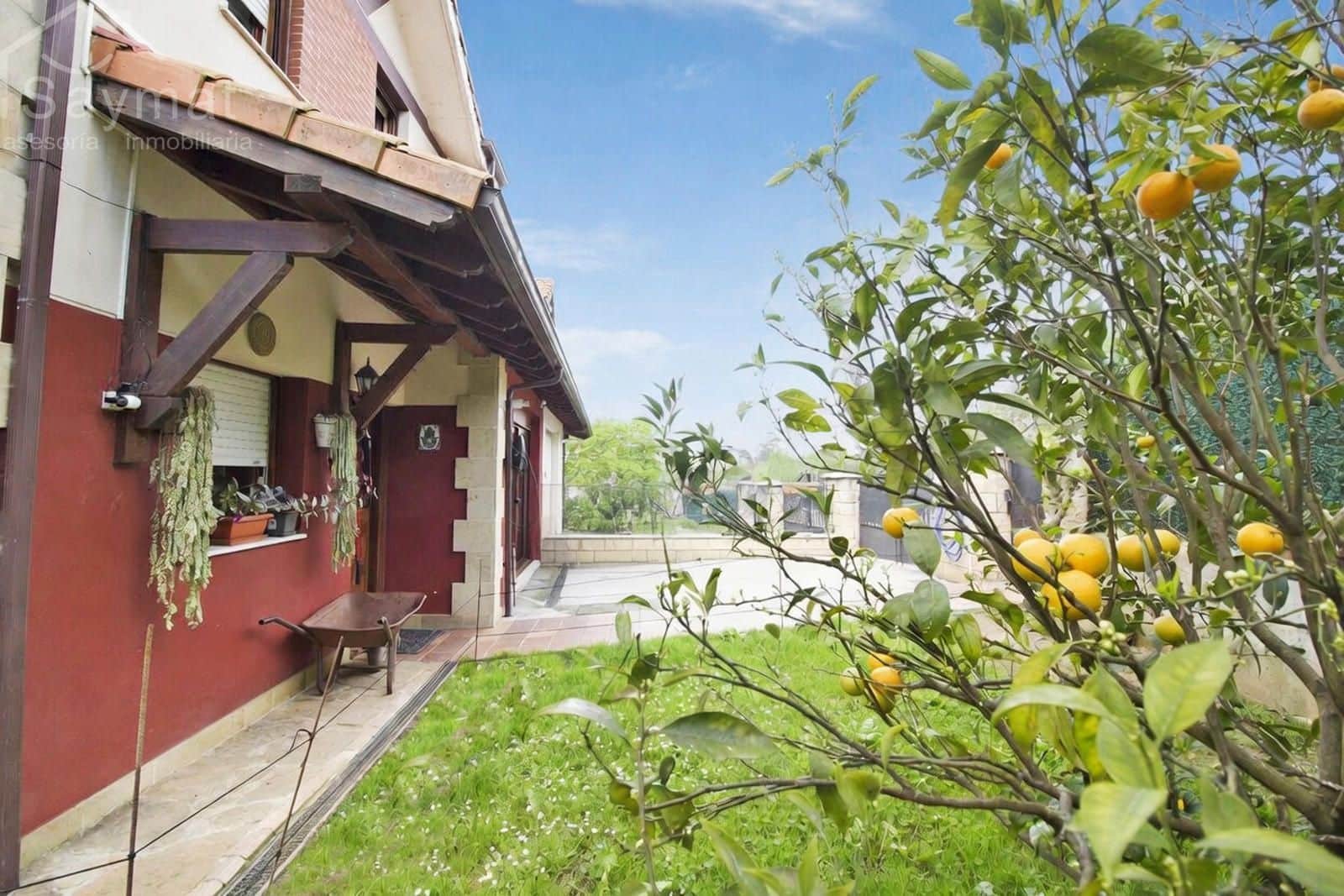 4 sypialnia Willa na sprzedaż w Hoznayo - 360 000 € (Ref: 9981242)