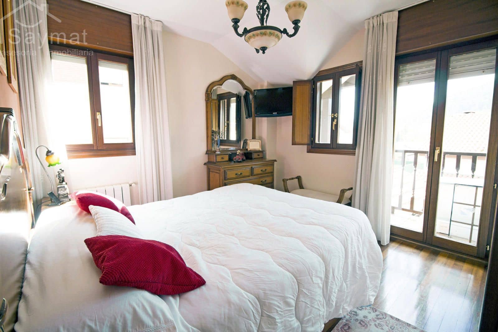 4 sypialnia Willa na sprzedaż w Hoznayo - 360 000 € (Ref: 9981242)