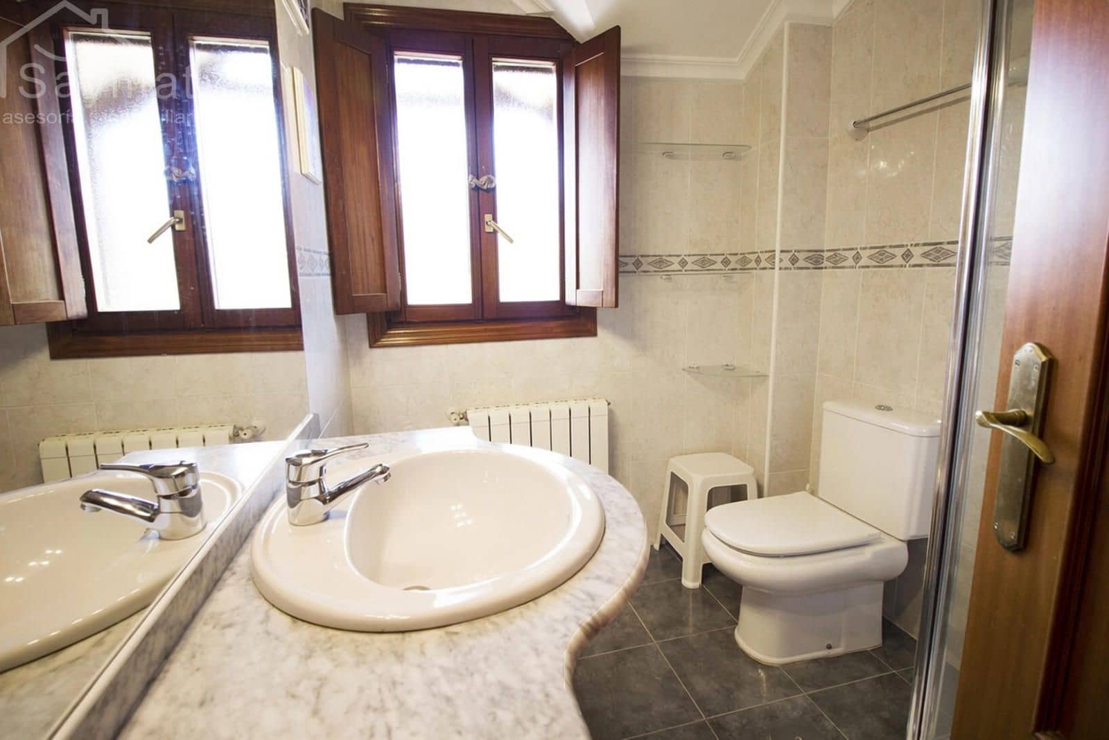 4 sypialnia Willa na sprzedaż w Hoznayo - 360 000 € (Ref: 9981242)