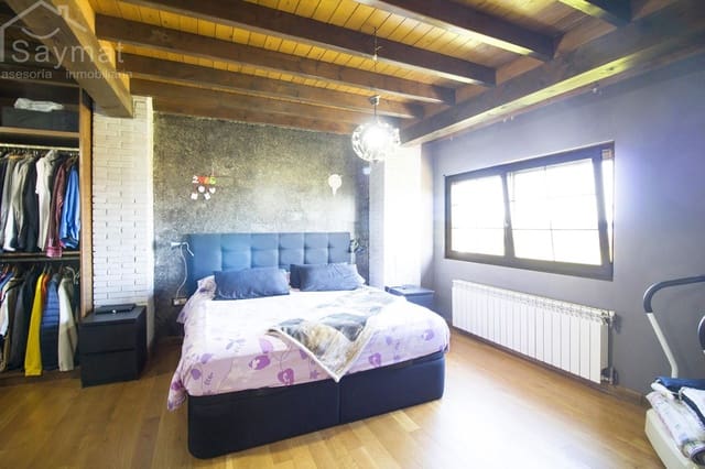 4 slaapkamer Villa te koop in Elechas, Marina de Cudeyo - € 345.000 (Ref: 9981247)