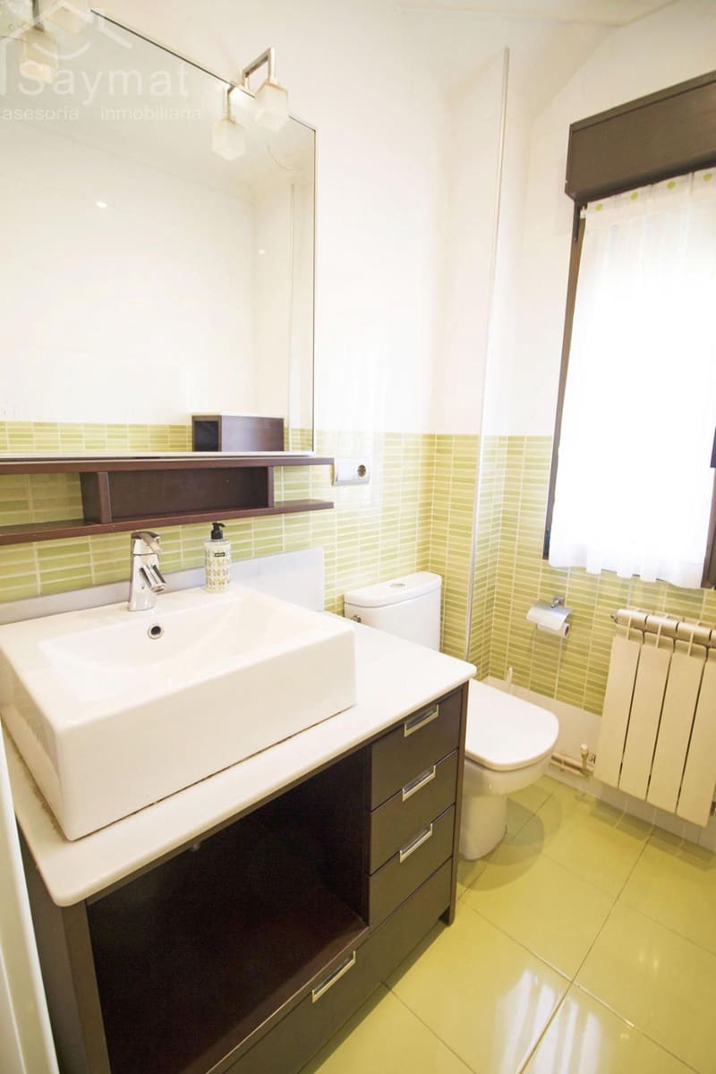 2 sypialnia Mieszkanie na sprzedaż w Santander - 228 000 € (Ref: 9981248)