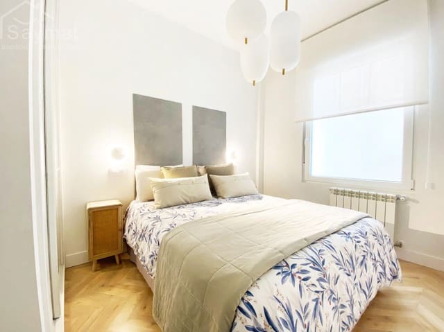 Piso de 4 habitaciones en Santander en venta - 550.000 € (Ref: 9981249)