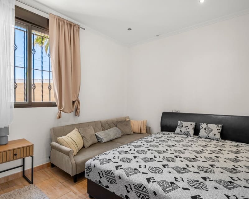 5 Zimmer Villa zu verkaufen in Crevillente / Crevillent mit Pool Garage - 599.000 € (Ref: 10014762)