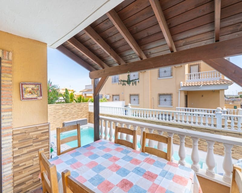 3 chambre Villa/Maison à vendre à Dona Pepa avec piscine - 279 000 € (Ref: 10014763)