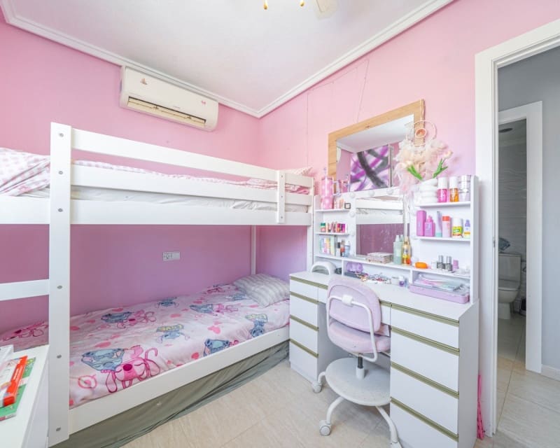 3 chambre Villa/Maison à vendre à Dona Pepa avec piscine - 279 000 € (Ref: 10014763)